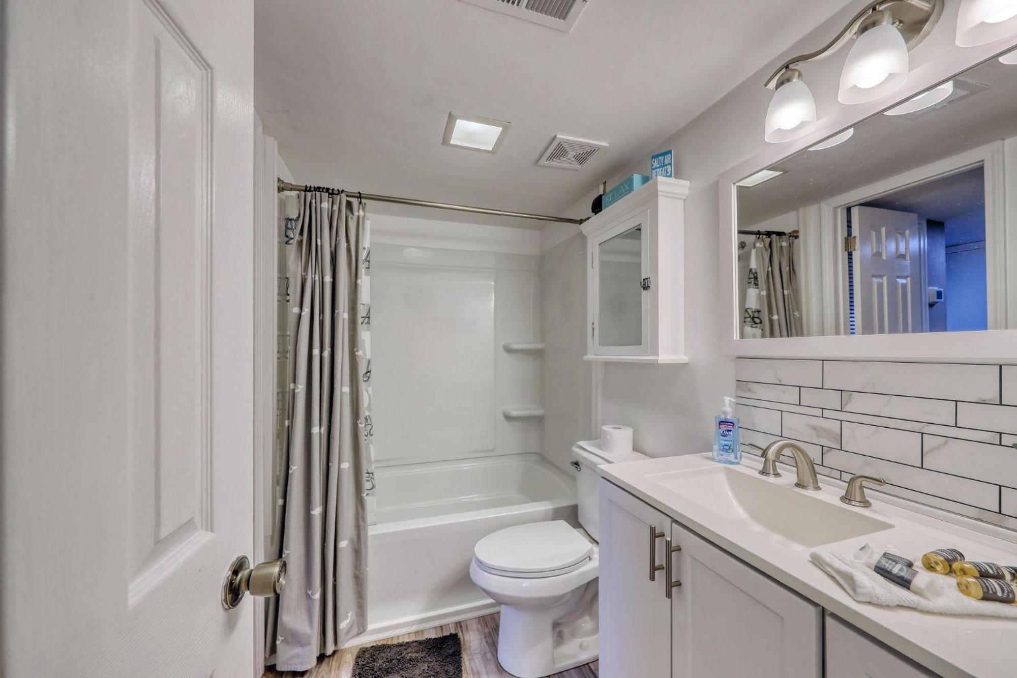 5905 S Kings Hwy, 4203 - Ocean Walk Sleeps 4 Villa Myrtle Beach Ngoại thất bức ảnh